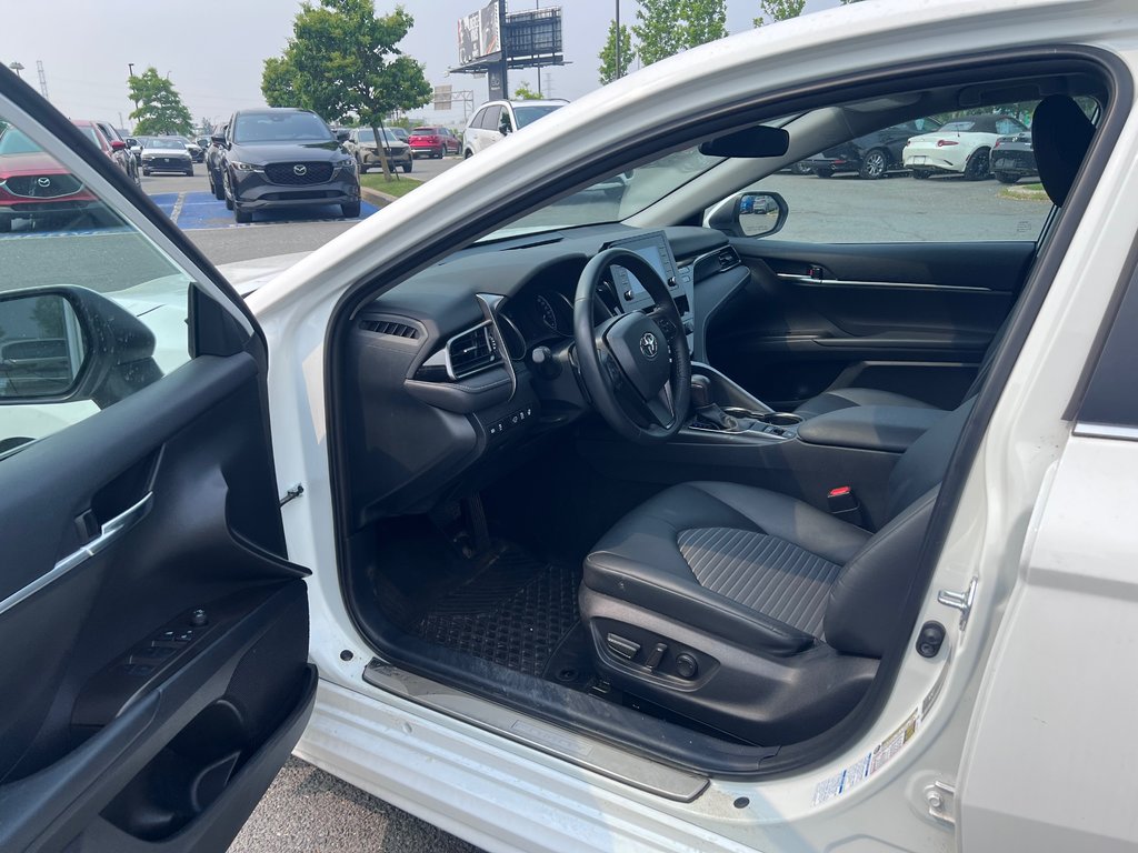 2023 Toyota Camry SE, AWD, BAS KM, in Boucherville, Quebec - 8 - w1024h768px