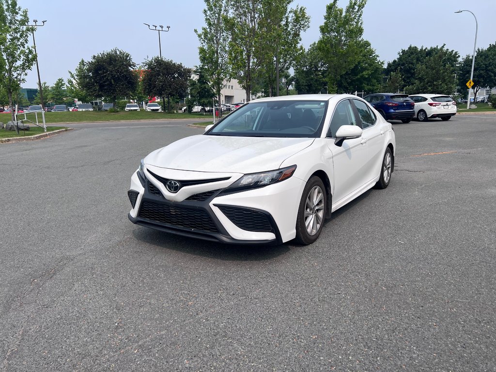 2023 Toyota Camry SE, AWD, BAS KM, in Boucherville, Quebec - 1 - w1024h768px