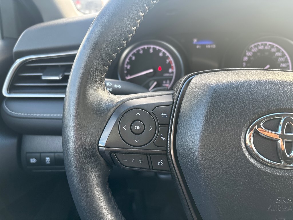Toyota Camry SE, NIGHT SHADE CARPLAY,SIÈGES CHAUFFANT 2024 à Boucherville, Québec - 24 - w1024h768px