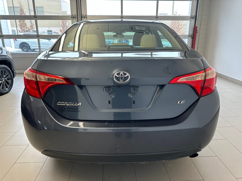 2017 Toyota Corolla LE in Boucherville, Quebec - 19 - w1024h768px