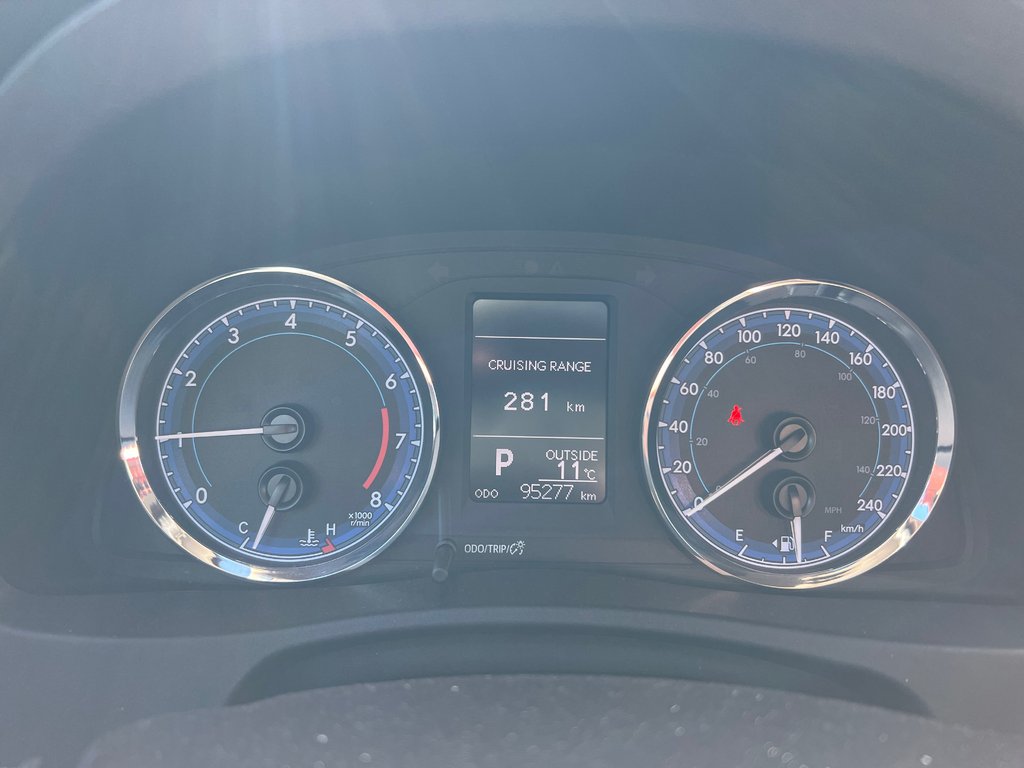 Toyota Corolla LE, AIR, AUT, BAS KM 2017 à Boucherville, Québec - 14 - w1024h768px