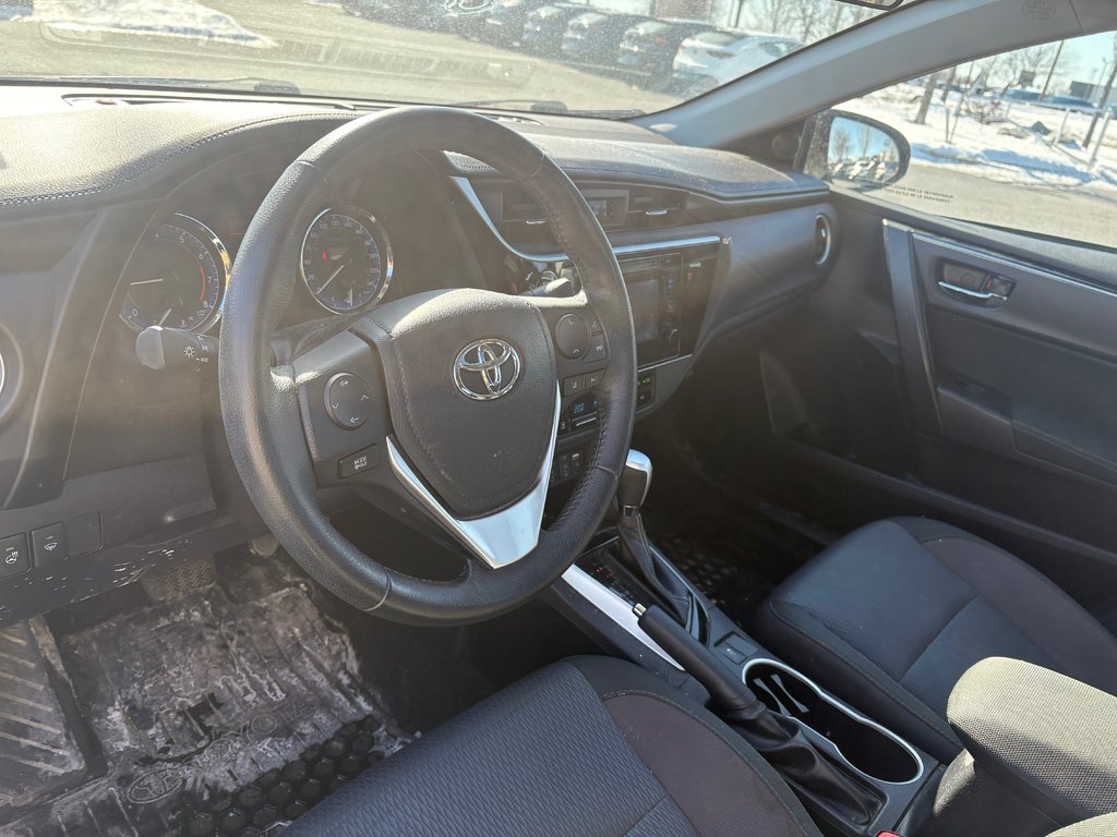 2017 Toyota Corolla LE AUTOMATIQUE 1 PROPRIO BAS KM in Boucherville, Quebec - 15 - w1024h768px