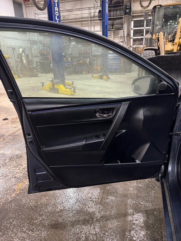 2018 Toyota Corolla SE Toit Ouvrant Caméra De Recul in Terrebonne, Quebec - 8 - w1024h768px