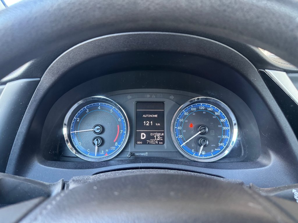 Toyota Corolla LE Siège Chauffant Caméra De Recul Bas Kilo 2019 à Terrebonne, Québec - 18 - w1024h768px