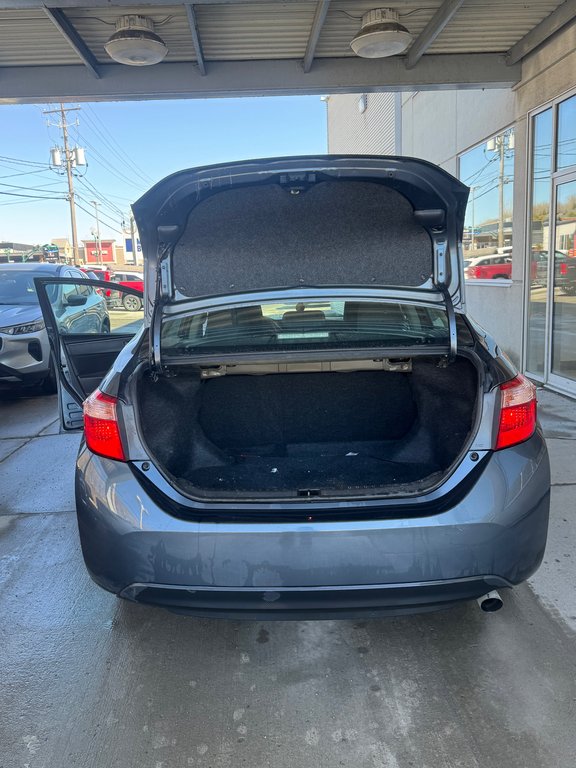 Toyota Corolla LE Siège Chauffant Caméra De Recul Bas Kilo 2019 à Terrebonne, Québec - 19 - w1024h768px