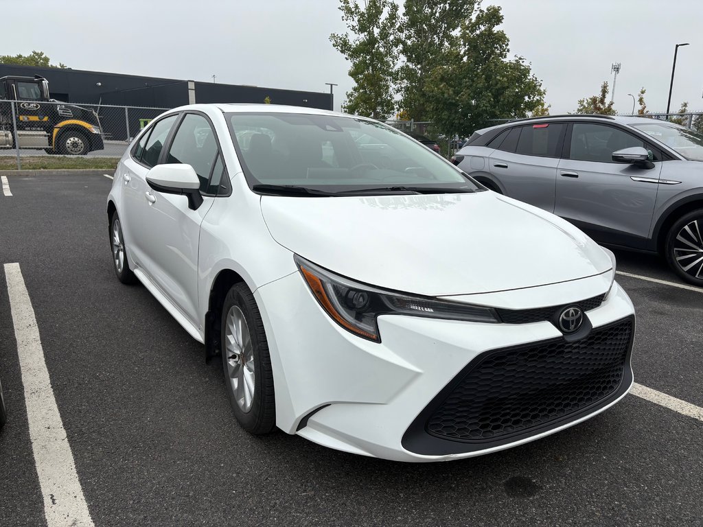 2021 Toyota Corolla LE AMELIORE in Boucherville, Quebec - 3 - w1024h768px