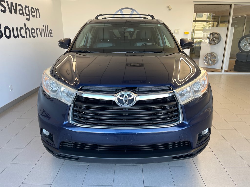 Toyota Highlander XLE 2015 à Boucherville, Québec - 2 - w1024h768px