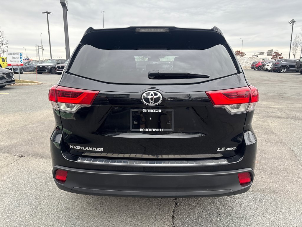 Toyota Highlander LE, AWD, 8 PASSAGERS 2019 à Boucherville, Québec - 11 - w1024h768px