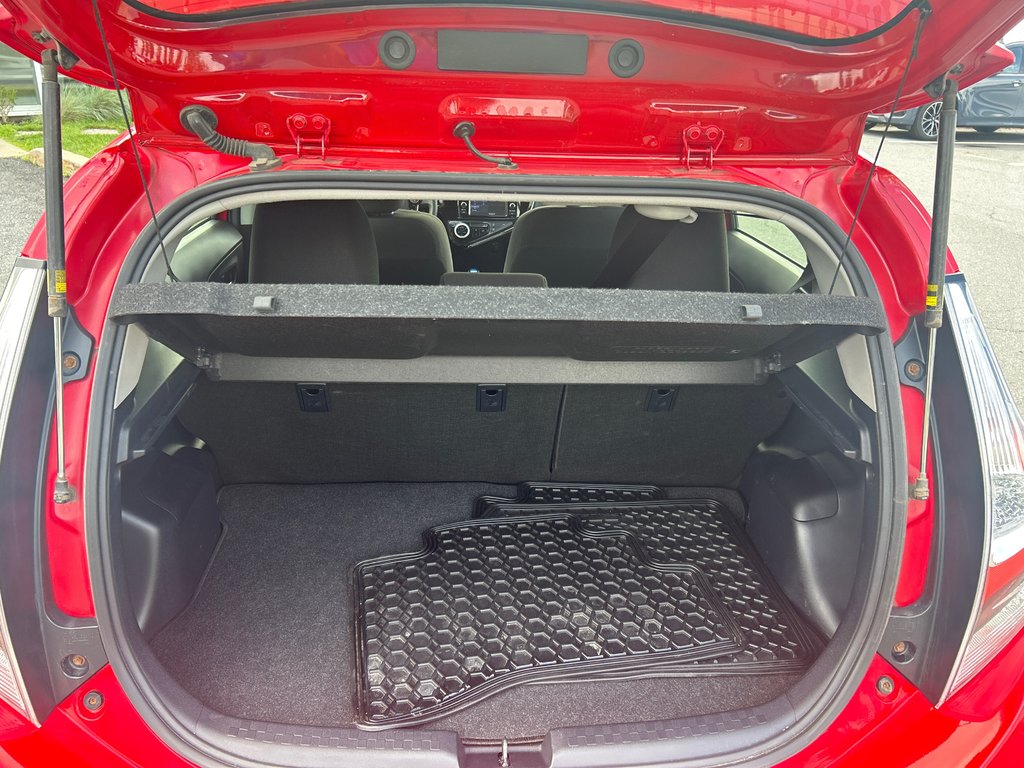 2019 Toyota Prius C HYBRIDE, BAS KM,ECONOMIE in Boucherville, Quebec - 12 - w1024h768px