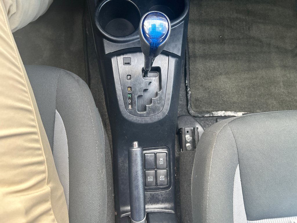 2019 Toyota Prius C HYBRIDE, BAS KM,ECONOMIE in Boucherville, Quebec - 19 - w1024h768px