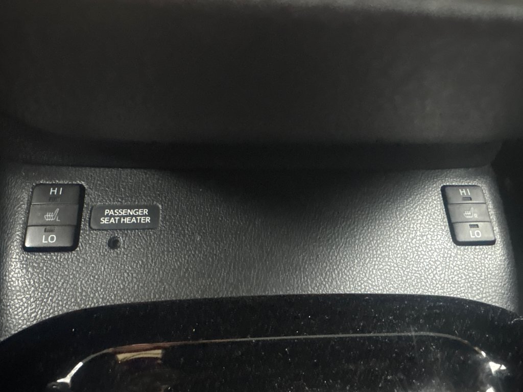 2018 Toyota Prius Prime HYBRIDE RECHARGEABLE in Boucherville, Quebec - 16 - w1024h768px