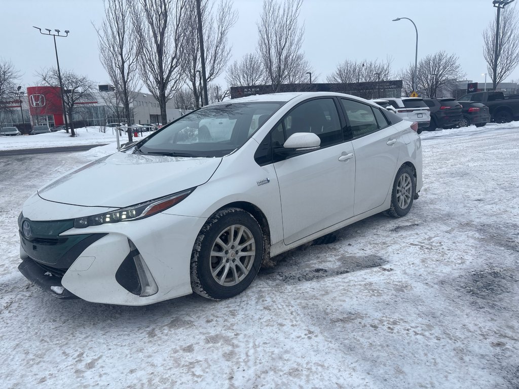 2018 Toyota Prius Prime HYBRIDE RECHARGEABLE in Boucherville, Quebec - 3 - w1024h768px