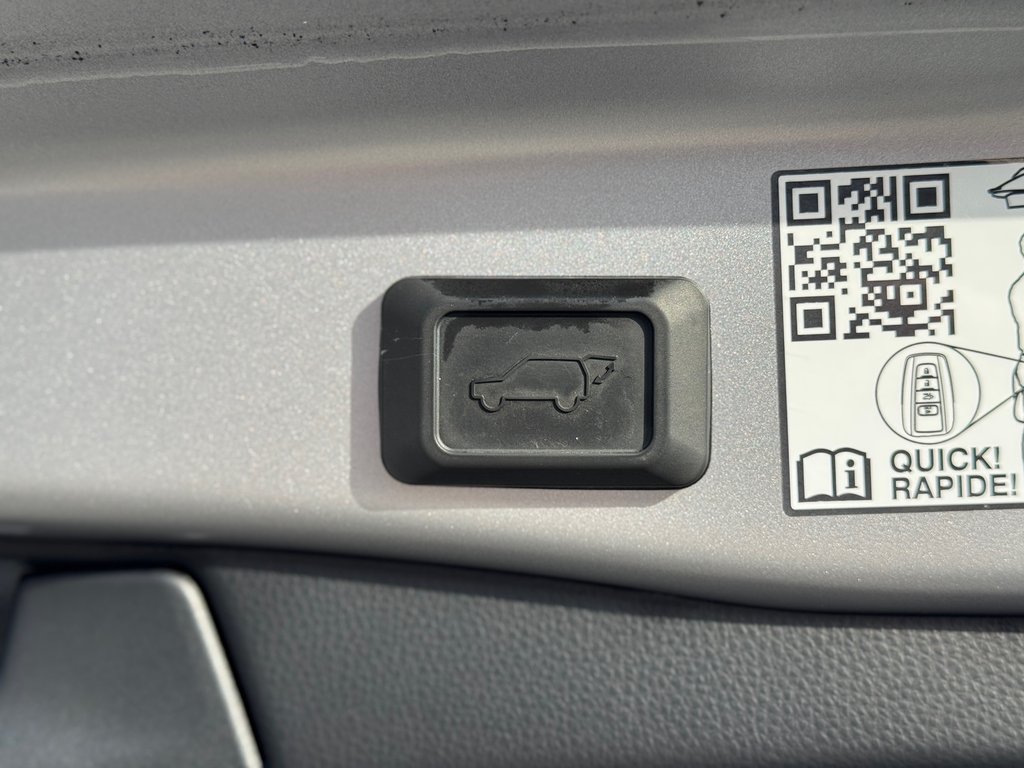 Toyota RAV4 Prime XSE SPORT Plug in Hybrid AWD 2024 à Terrebonne, Québec - 27 - w1024h768px