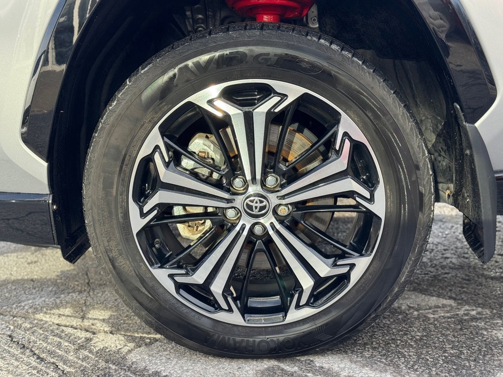 Toyota RAV4 Prime XSE SPORT Plug in Hybrid AWD 2024 à Terrebonne, Québec - 28 - w1024h768px