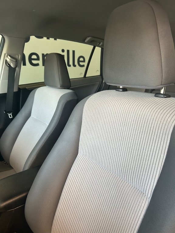 2013 Toyota RAV4 LE in Boucherville, Quebec - 21 - w1024h768px