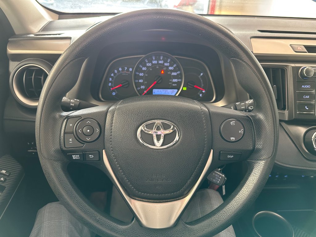 Toyota RAV4 LE 2014 à Boucherville, Québec - 11 - w1024h768px