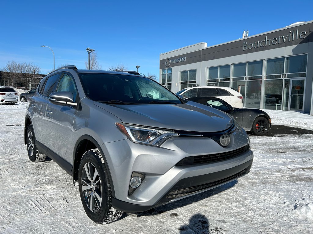 Toyota RAV4 XLE,TRÈS BAS KM 2018 à Boucherville, Québec - 1 - w1024h768px