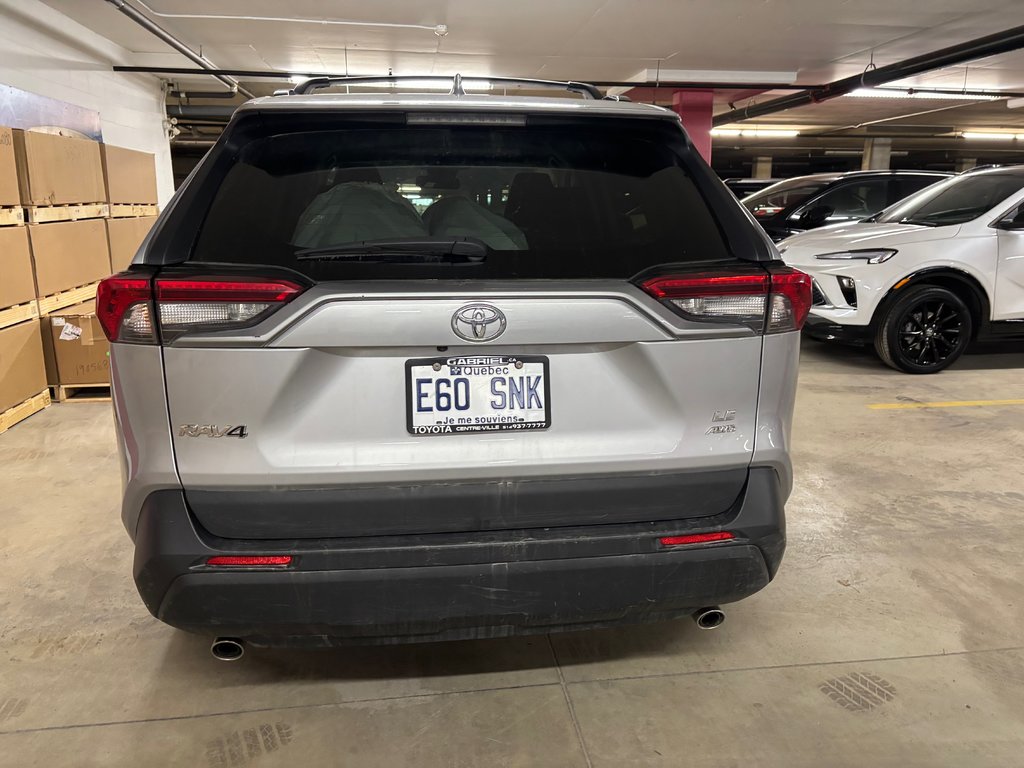 2020 Toyota RAV4 in Montreal, Quebec - 6 - w1024h768px