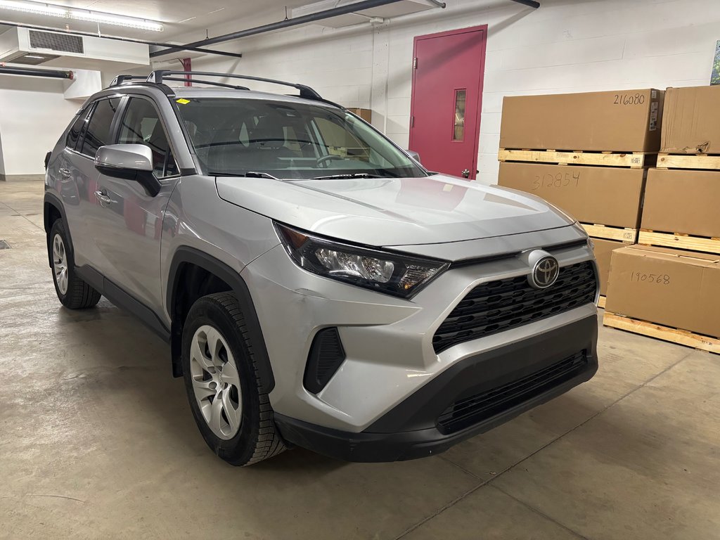 2020 Toyota RAV4 in Montreal, Quebec - 4 - w1024h768px