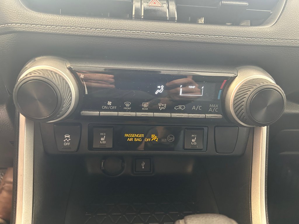 Toyota RAV4 LE 2020 à Boucherville, Québec - 24 - w1024h768px