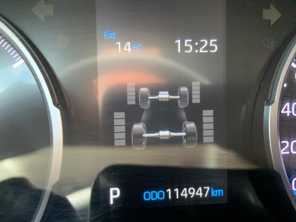 2021 Toyota RAV4 HYBRIDE AWD XLE JAMAIS ACCIDENTÉ TOIT OUVRANT in Boucherville, Quebec - 18 - w1024h768px