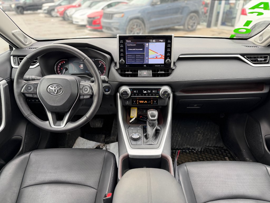 2022 Toyota RAV4 Limited Cuir Toit Ouvrant AWD in Terrebonne, Quebec - 23 - w1024h768px