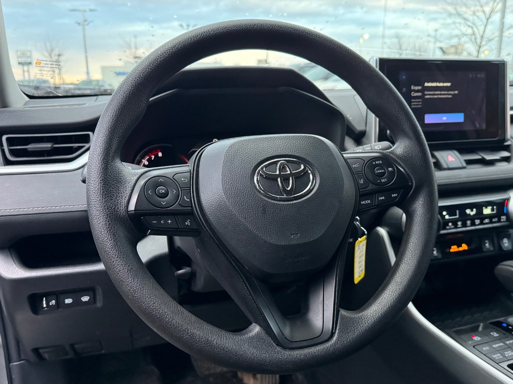Toyota RAV4 LE AWD Bas Kilométrage 2025 à Terrebonne, Québec - 11 - w1024h768px
