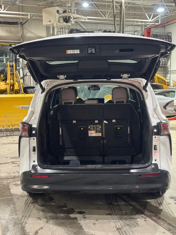 Toyota Sienna XLE HYBRID 8 passengers 2025 à Terrebonne, Québec - 21 - w1024h768px