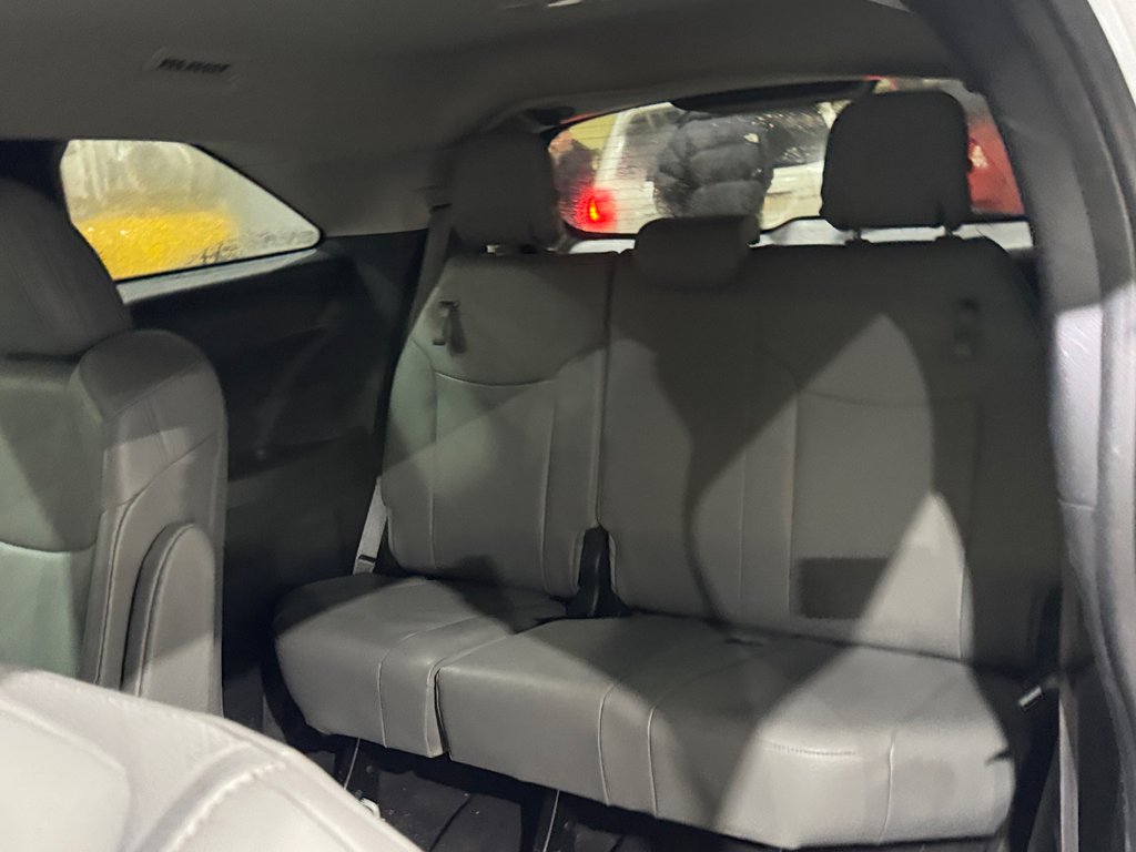 Toyota Sienna XLE HYBRID 8 passengers 2025 à Terrebonne, Québec - 10 - w1024h768px