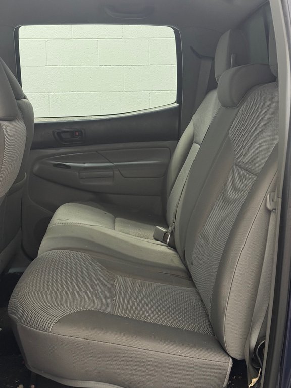 2012 Toyota Tacoma TRD Sport Crew V6  4x4 in Terrebonne, Quebec - 10 - w1024h768px