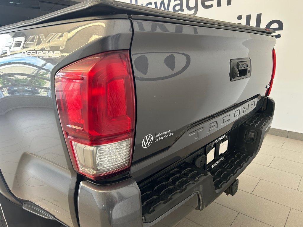 2017 Toyota Tacoma TRD OFF ROAD in Boucherville, Quebec - 10 - w1024h768px
