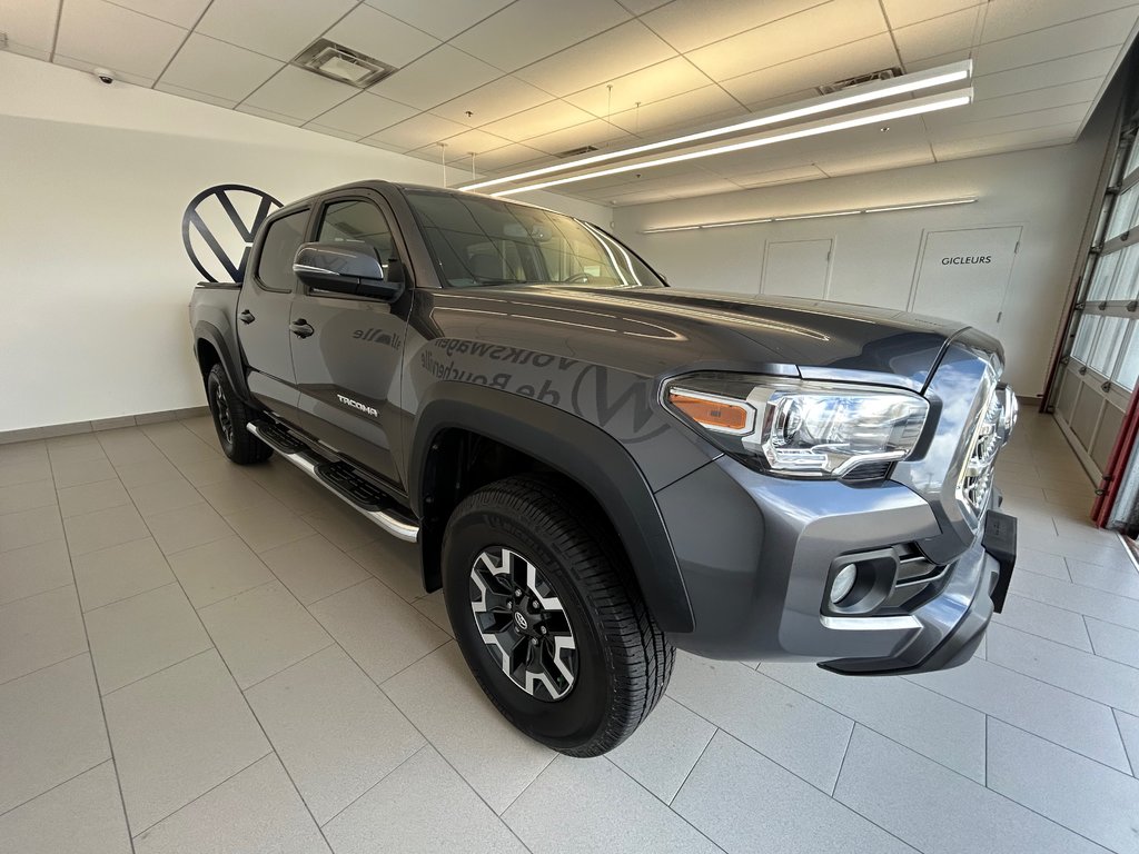 2017 Toyota Tacoma TRD OFF ROAD in Boucherville, Quebec - 3 - w1024h768px