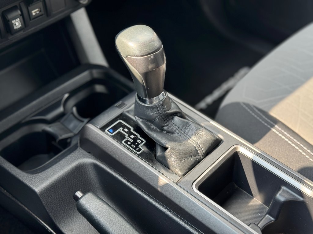 2020 Toyota Tacoma TRD SPORT in Terrebonne, Quebec - 20 - w1024h768px