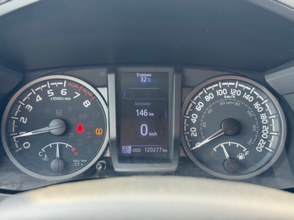 2020 Toyota Tacoma TRD SPORT in Terrebonne, Quebec - 15 - w1024h768px