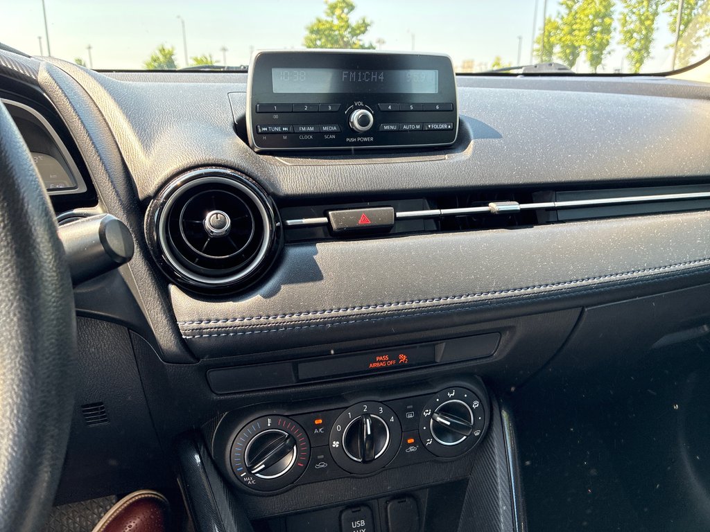 Toyota Yaris Sedan AUT, AIR, BAS KM 2018 à Boucherville, Québec - 10 - w1024h768px
