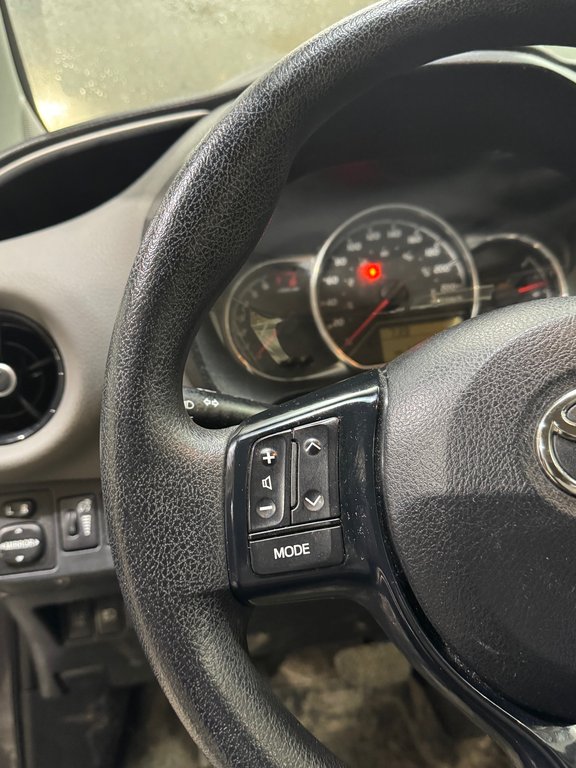 Toyota Yaris Hatchback Caméra De Recul 2018 à Terrebonne, Québec - 14 - w1024h768px