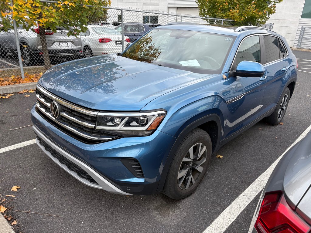 2020 Volkswagen Atlas Cross Sport Comfortline in Boucherville, Quebec - 1 - w1024h768px