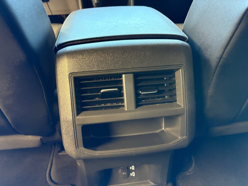 Volkswagen Atlas Cross Sport Comfortline 2022 à Boucherville, Québec - 30 - w1024h768px