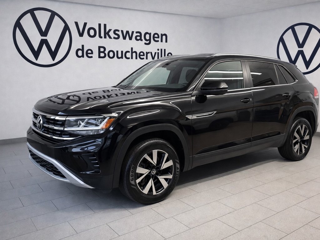 2022 Volkswagen Atlas Cross Sport Comfortline in Boucherville, Quebec - 1 - w1024h768px