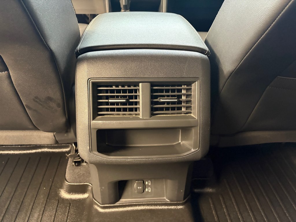 Volkswagen Atlas Cross Sport Comfortline 2022 à Boucherville, Québec - 31 - w1024h768px