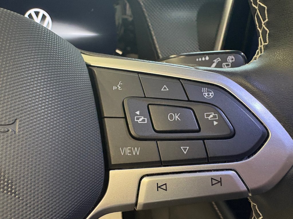 Volkswagen Atlas Cross Sport Highline 2024 à Boucherville, Québec - 24 - w1024h768px