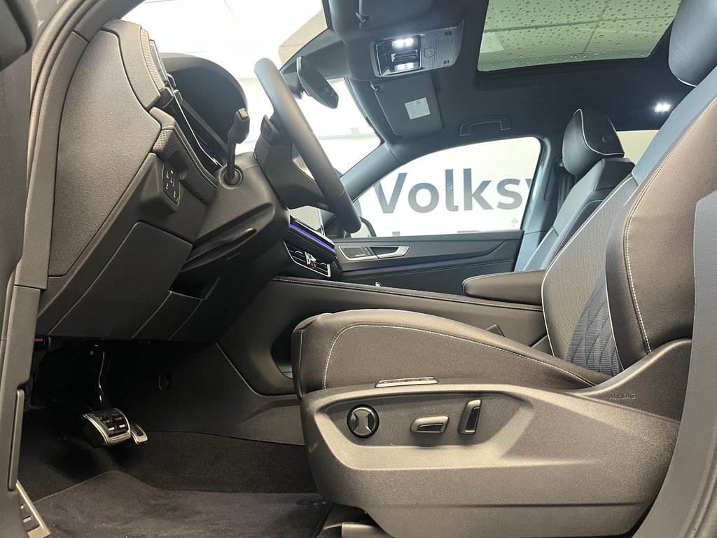 2026 Volkswagen Atlas Cross Sport Execline in Boucherville, Quebec - 23 - w1024h768px