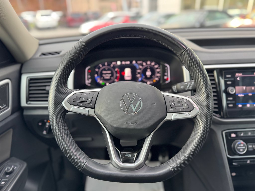 Volkswagen Atlas Execline Cuir Toit panoramique Bas Kilométrage 2023 à Terrebonne, Québec - 23 - w1024h768px