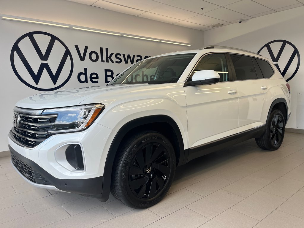 Volkswagen Atlas Highline 2024 à Boucherville, Québec - 1 - w1024h768px