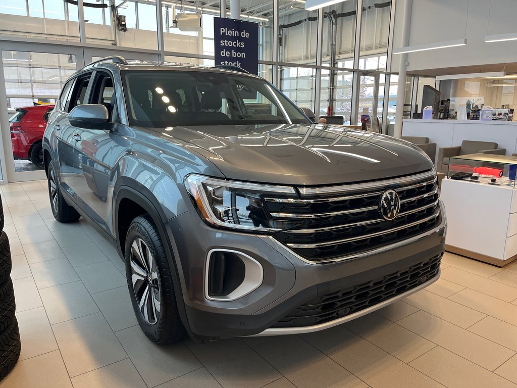 Volkswagen Atlas Highline 2024 à Boucherville, Québec - 3 - w1024h768px