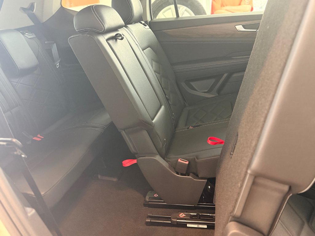 2025 Volkswagen Atlas Comfortline in Boucherville, Quebec - 19 - w1024h768px