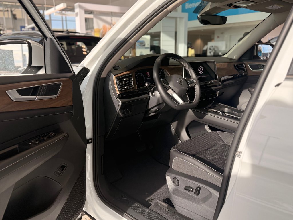 2025 Volkswagen Atlas Comfortline in Boucherville, Quebec - 7 - w1024h768px