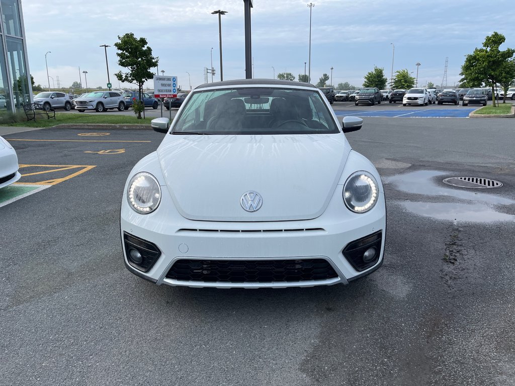 Volkswagen Beetle Convertible Dune, cabriolet, très bas km 2018 à Boucherville, Québec - 10 - w1024h768px