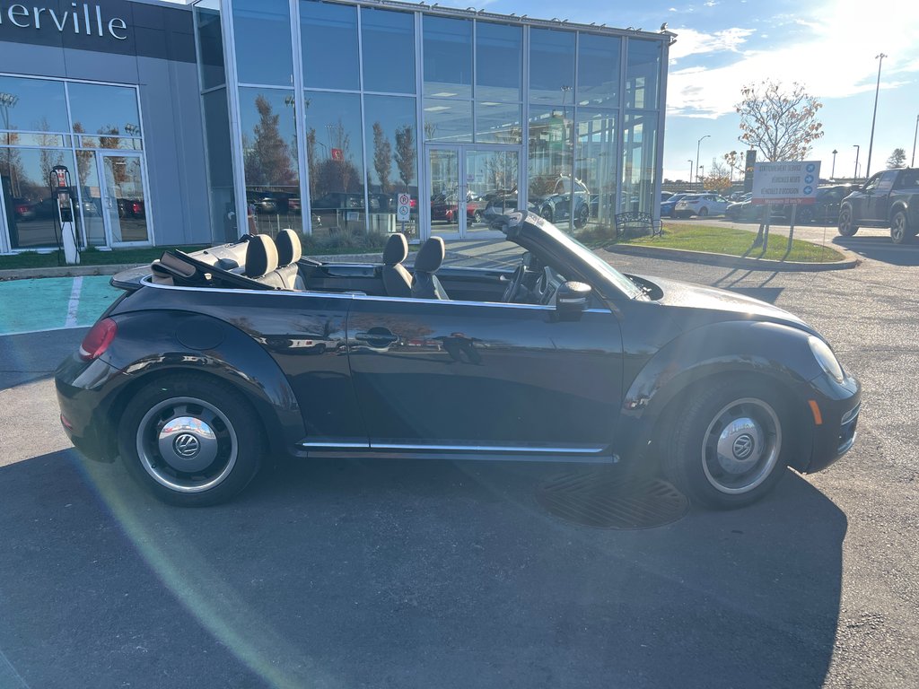 2018 Volkswagen Beetle Convertible COAST EDITION in Boucherville, Quebec - 23 - w1024h768px