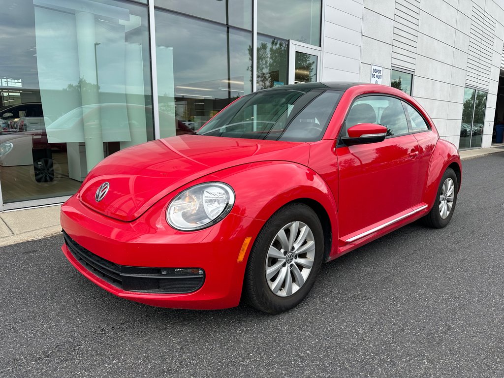 Volkswagen Beetle Coupe  2014 à Boucherville, Québec - 1 - w1024h768px